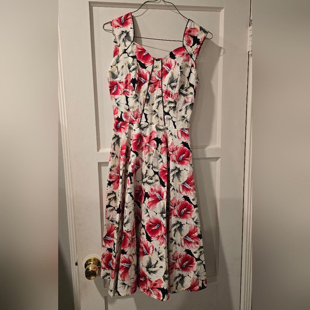 Hearts And Roses London Dress Nwt